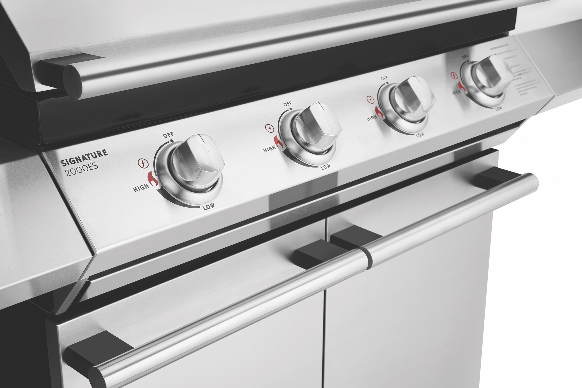 Beefeater Gasgrill 2000S Serie - 4 Brenner Grillwagen inkl. Seitenbrenner Beefeater Gasgrill 2000S Serie - 4 Brenner Grillwagen inkl. Seitenbrenner