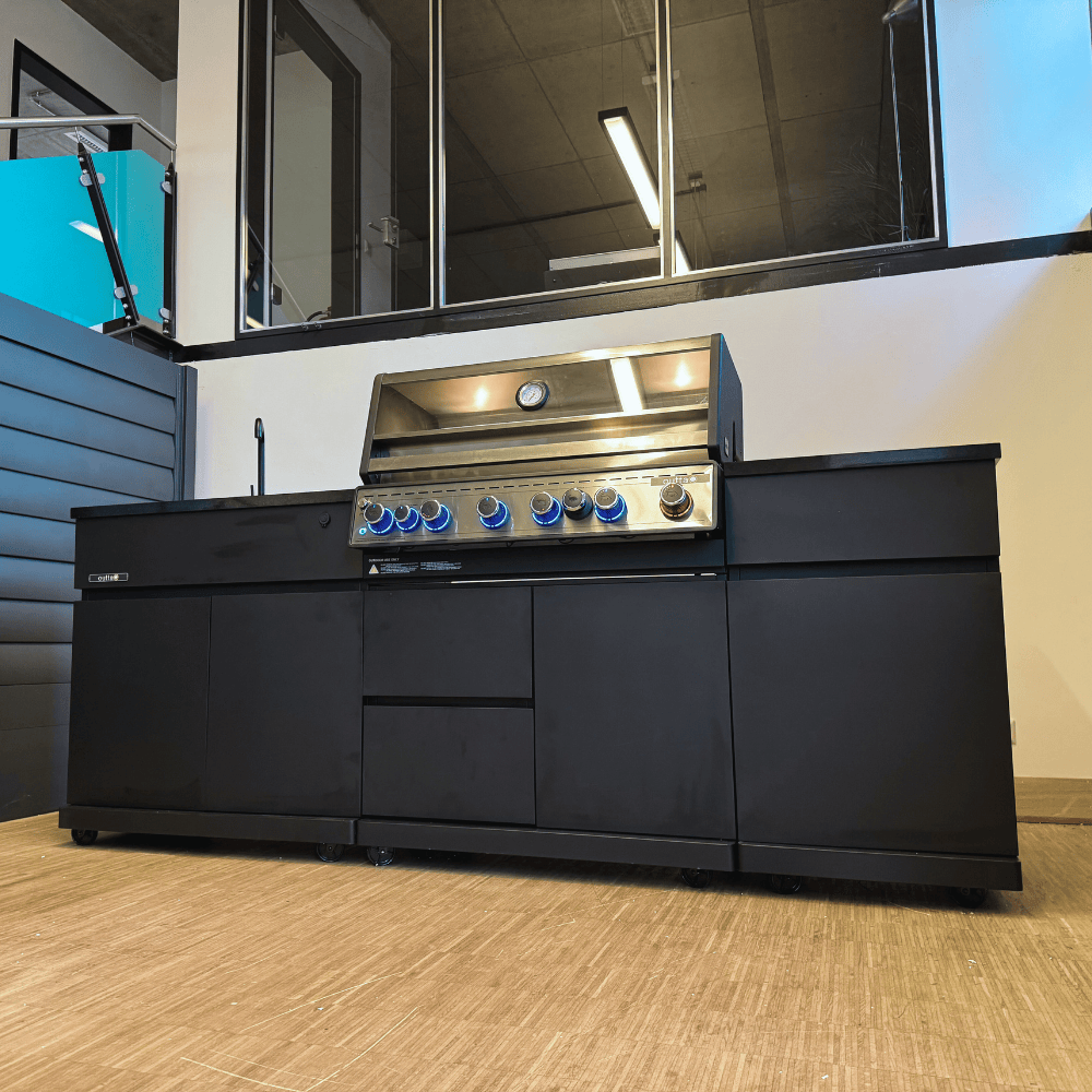 Outta Kitchen no.1 Outta Kitchen no.1